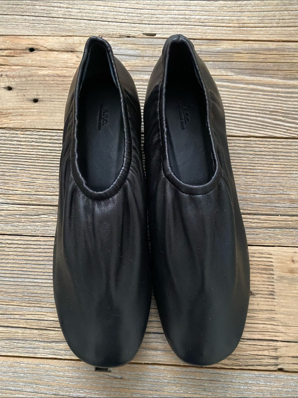 A.P.C. Rue Madame Paris Swan Slip-Ons. Black. 38. NWOT.